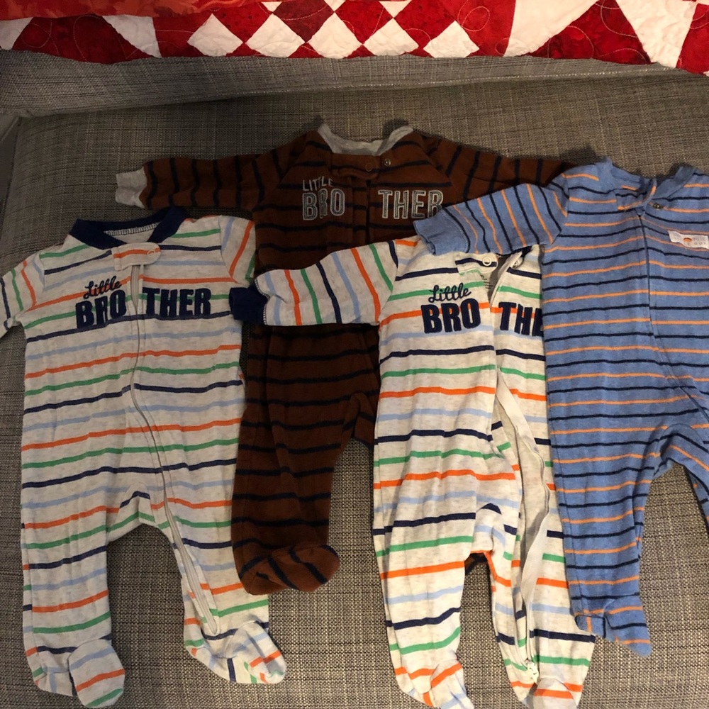 4 pairs of Carter’s Little Brother pajamas - 3 mo